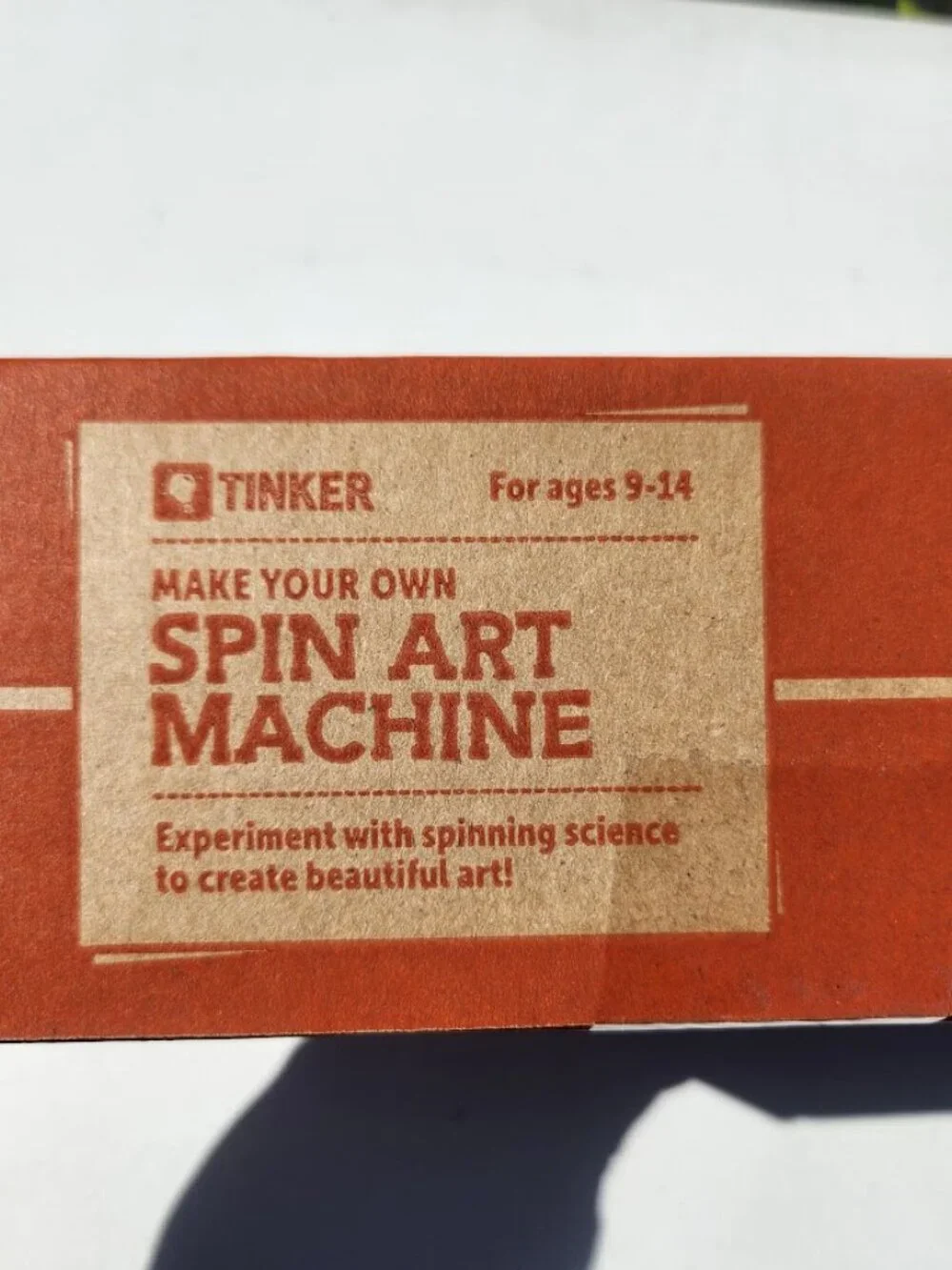 New KiwiCo. Spin Art Machine Building Kit STEM Toy Kiwi Co. Science Art Craft Pr